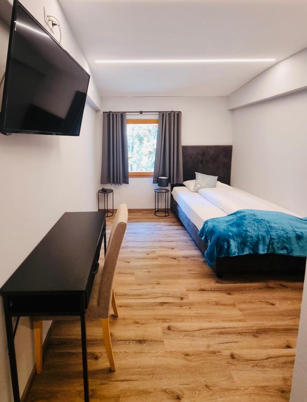 Glacier Rock Guesthouse Зольда Экстерьер фото